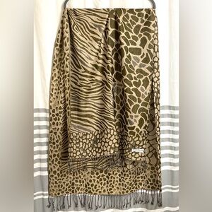 Pashmina Olive silk Patterned Scarf